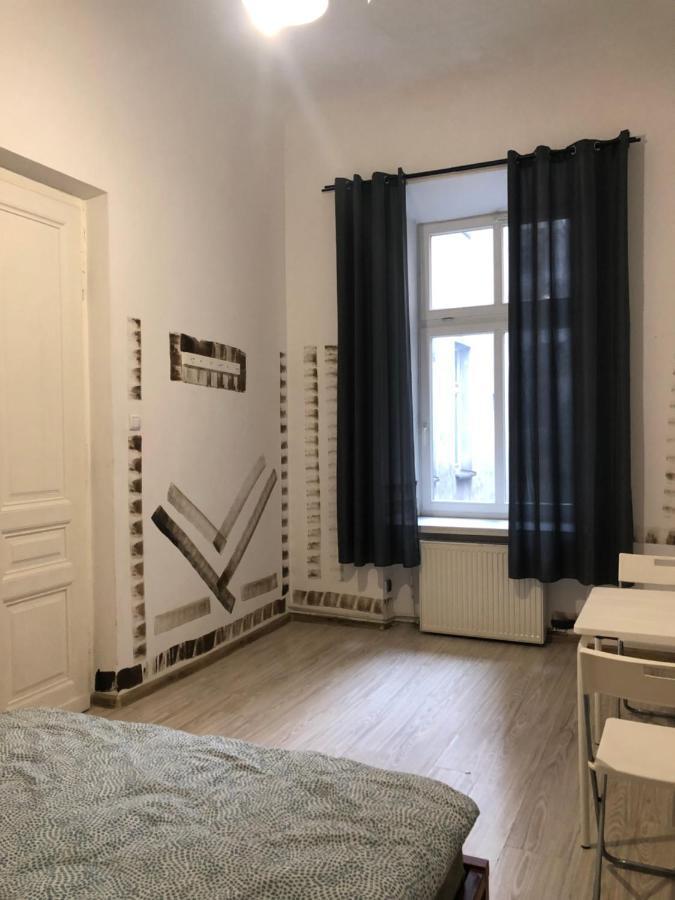 Pokoj Sali 2 Krakau Buitenkant foto