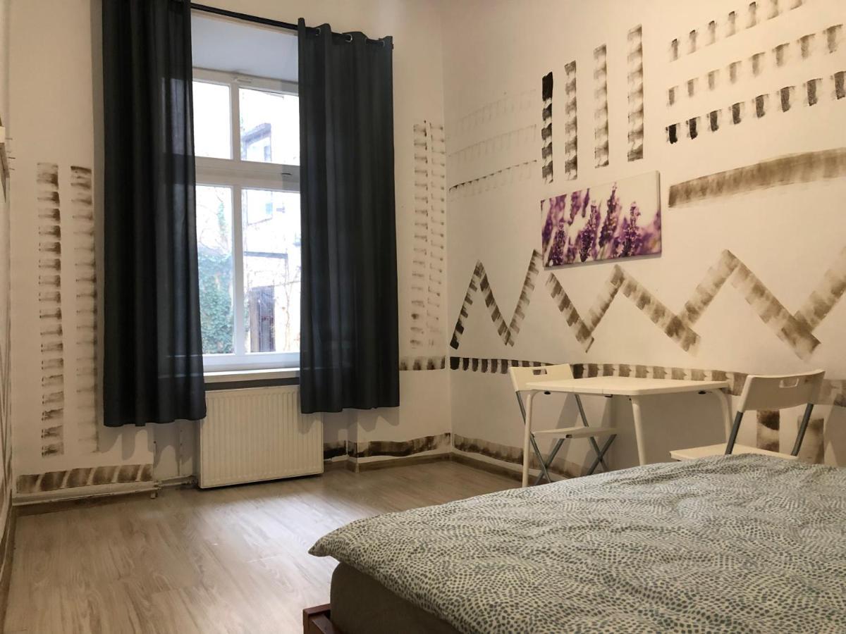 Pokoj Sali 2 Krakau Buitenkant foto